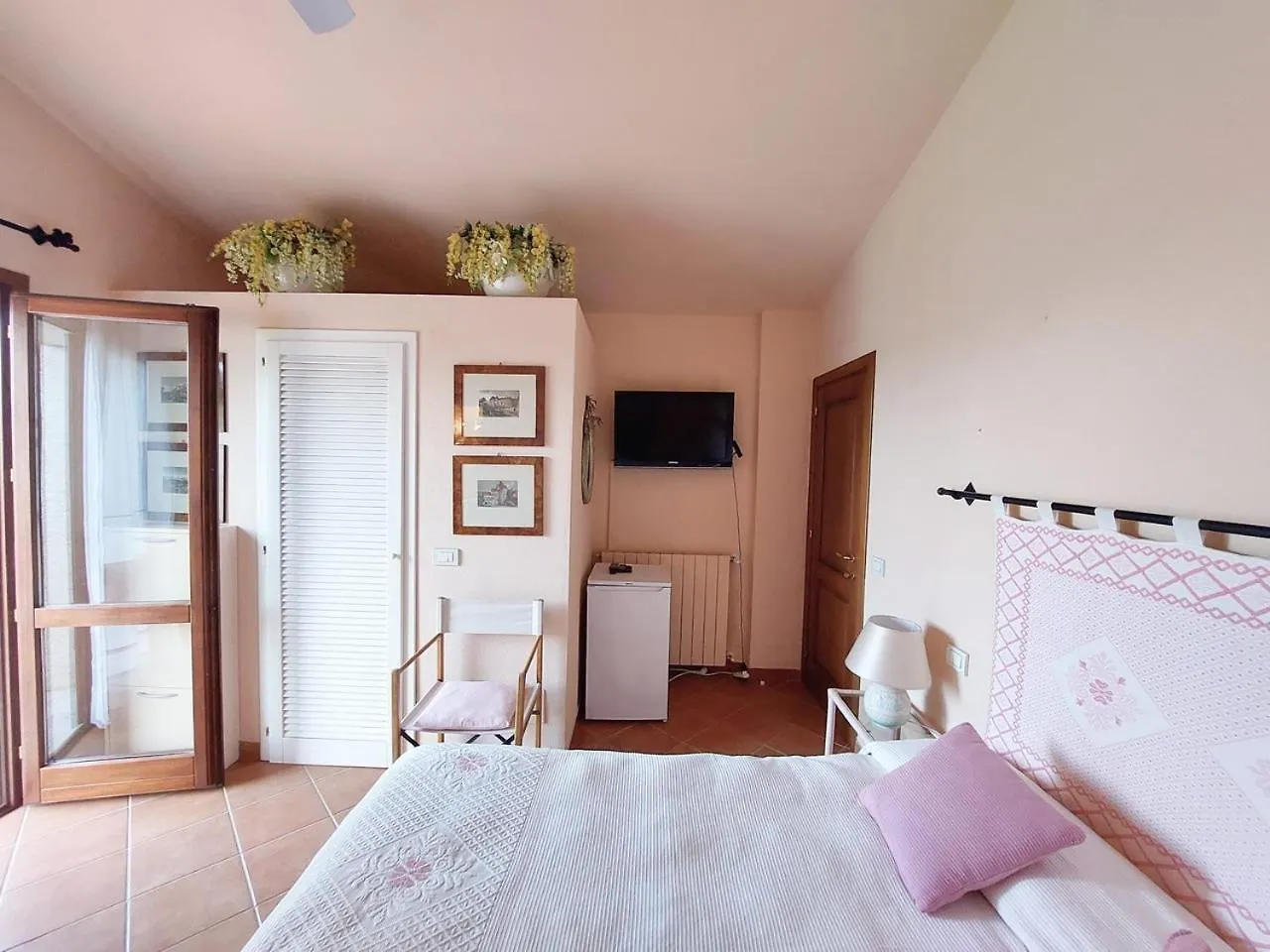 La Casa Del Mirto Hotel Palau Guest house